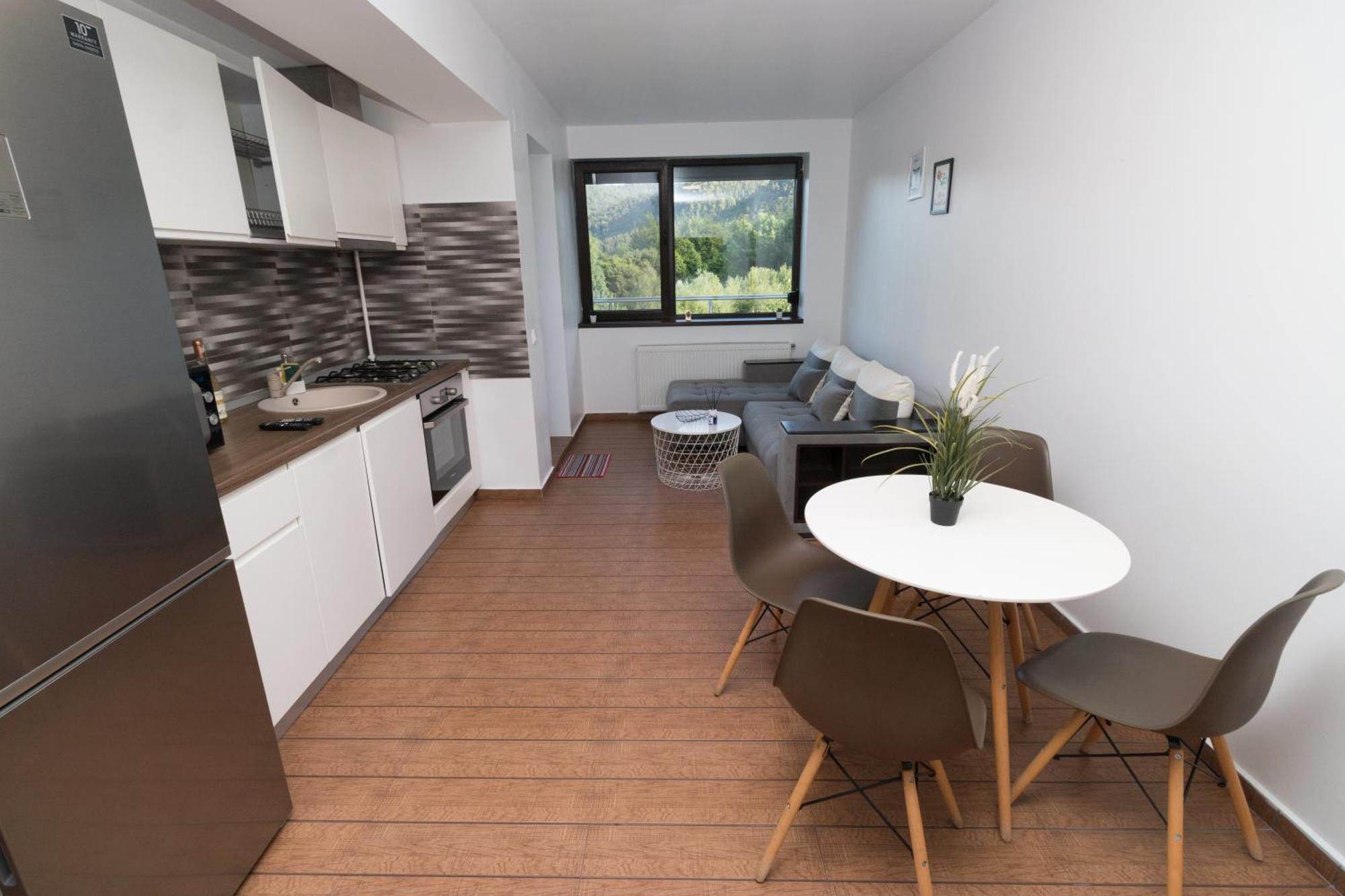 Apartamento Relax View Ap With Private Parking Sinaia Exterior foto