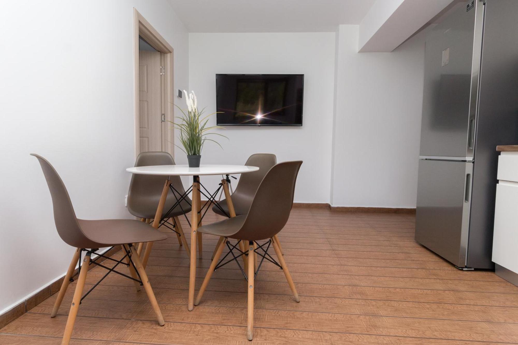 Panoramic Forest View Sinaia - Balcony And Private Parking Exterior foto